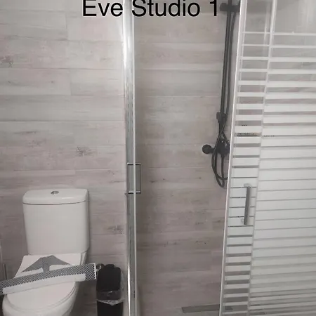 Holiday home Evestudioskos